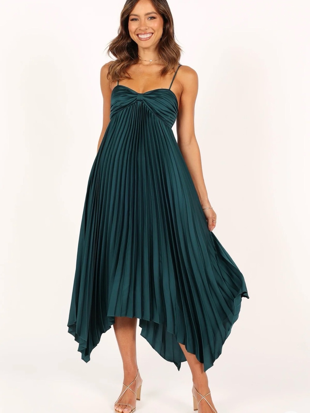 Petal & Pup Emerald Green Pleated Spaghetti Strap Midi Dress